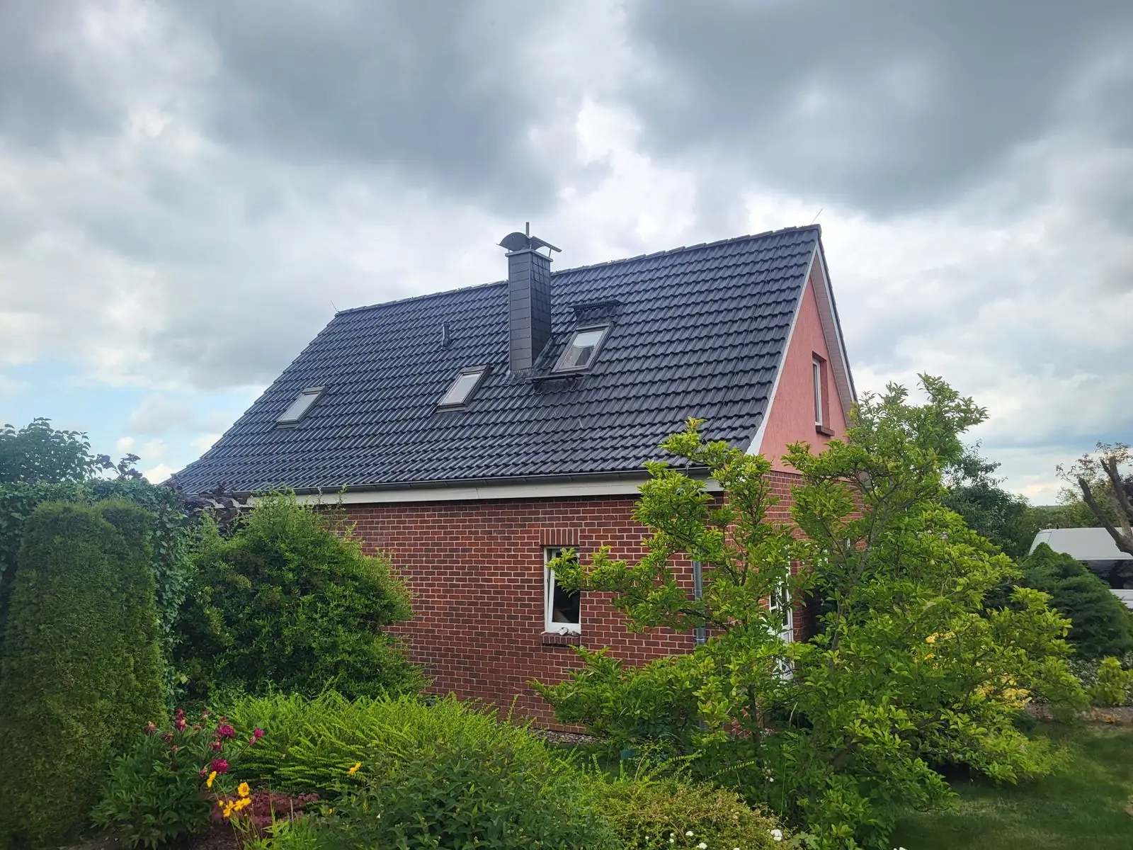 Doppel-Beschichtung - Rot auf Anthrazit